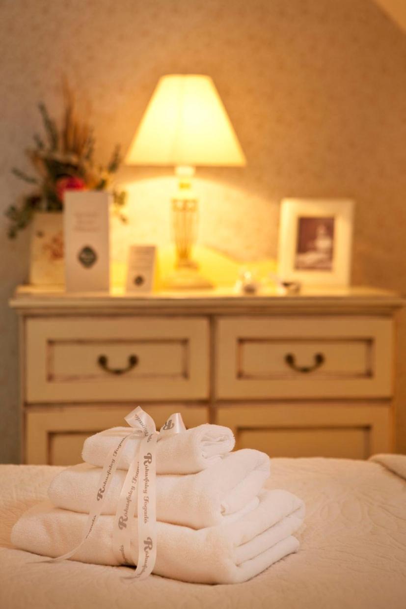 Hostinec Rokusfalvy Borhotel Es Fogado